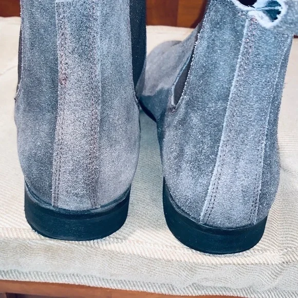 Urban Outfitters Ankle Suede Chukka Boots. - Picture 10 of 12